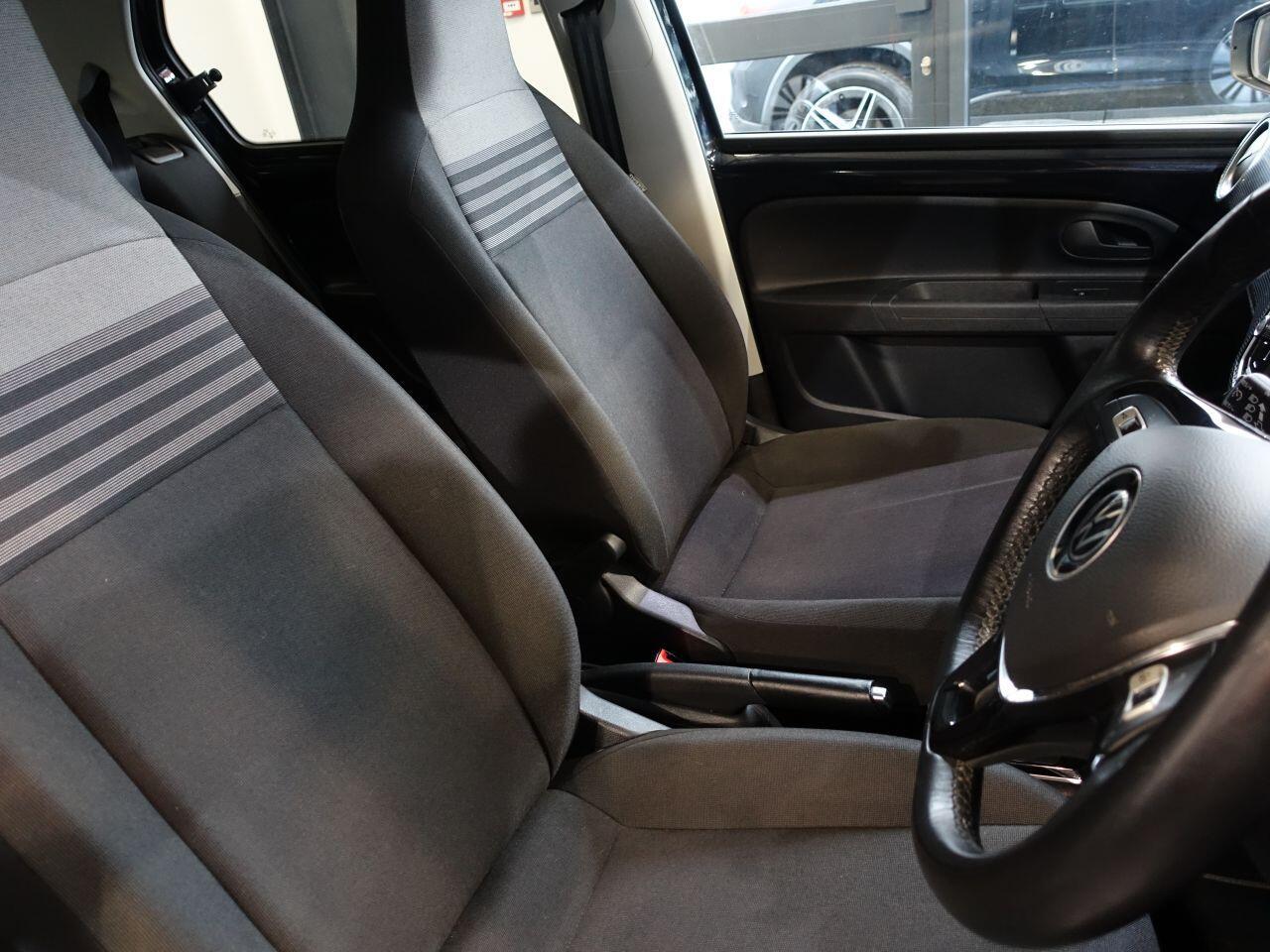 Volkswagen e-up! - Image 17