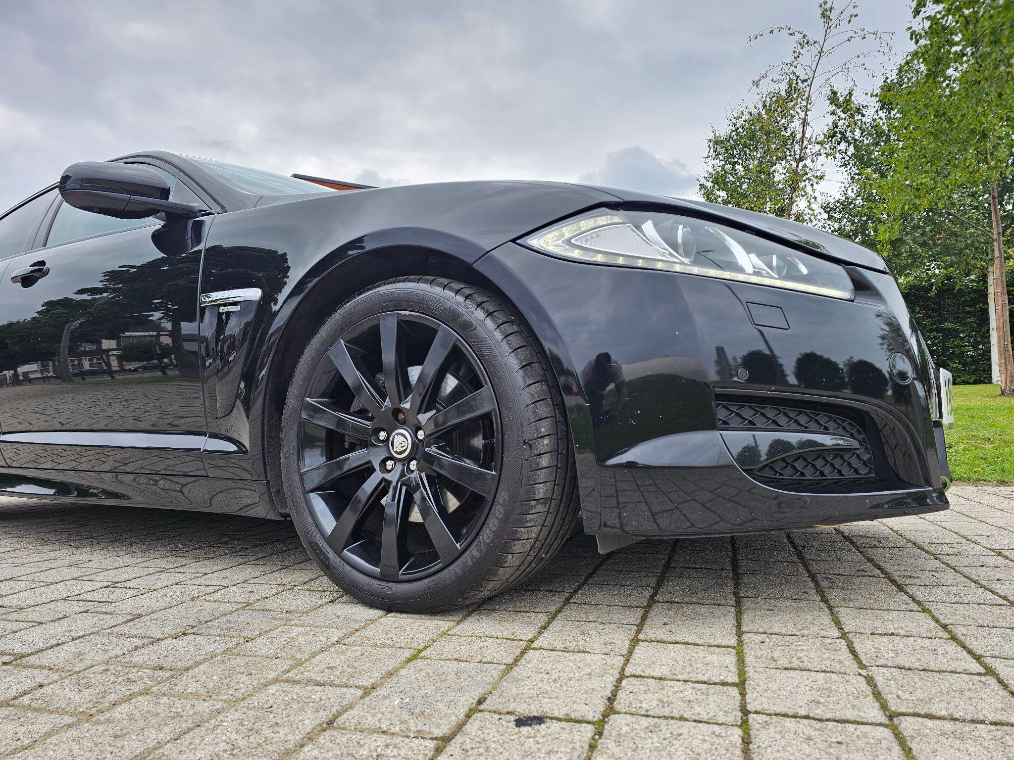 Jaguar XF - Image 2