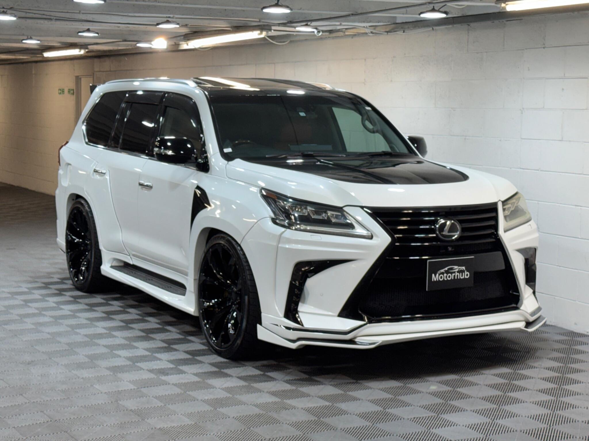 Lexus LX - Image 31
