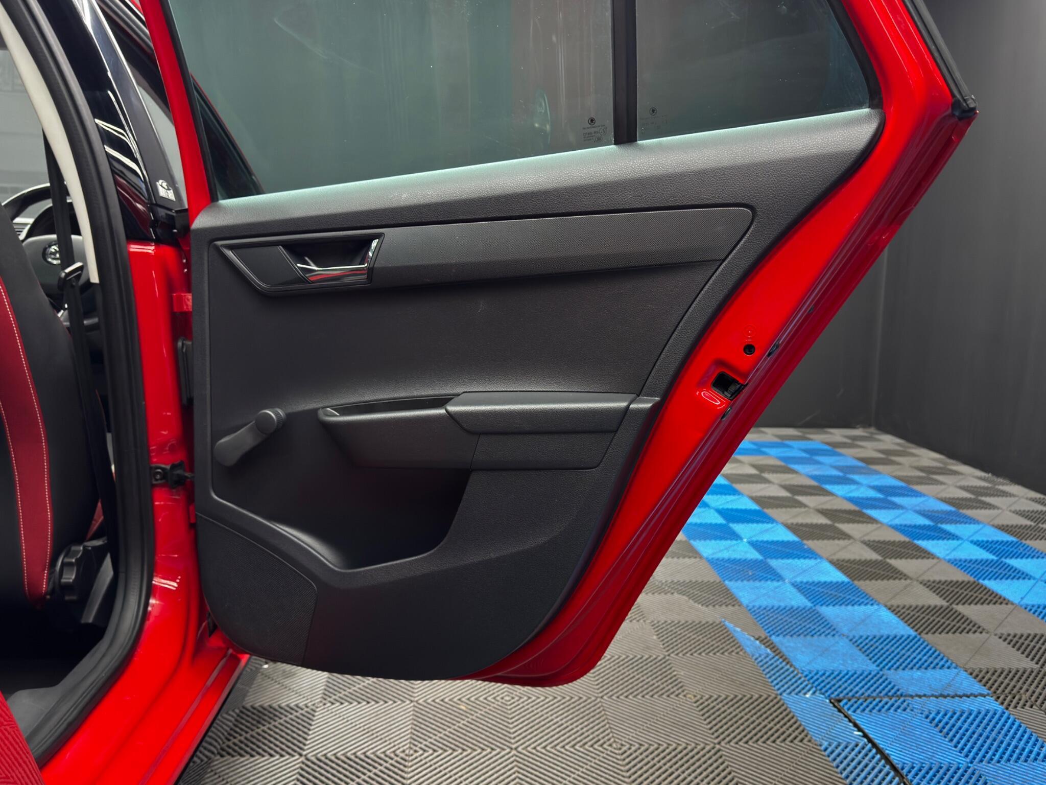 Skoda Fabia - Image 40