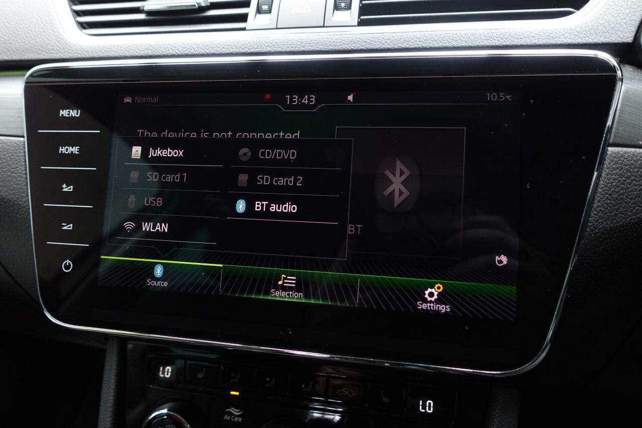 Skoda Superb - Image 28