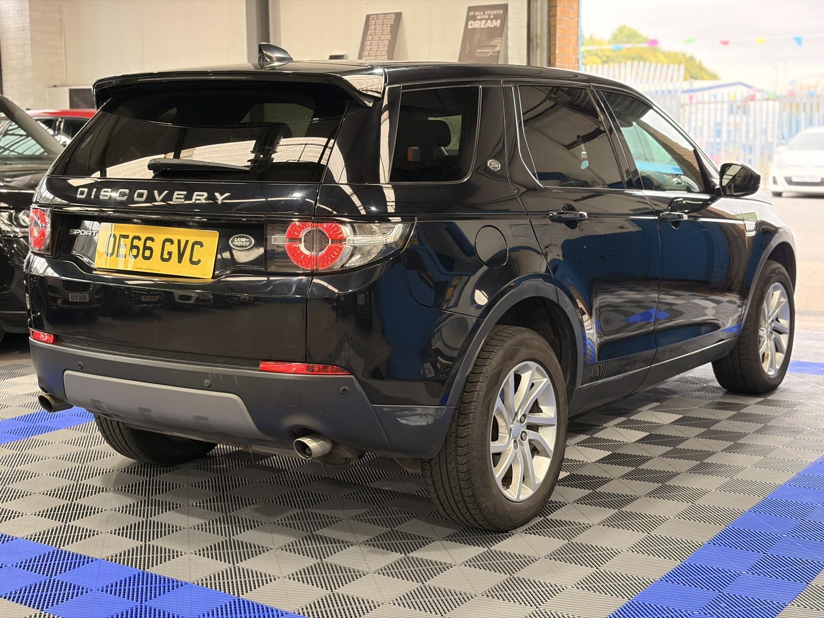 Land Rover DISCOVERY SPORT - Image 5