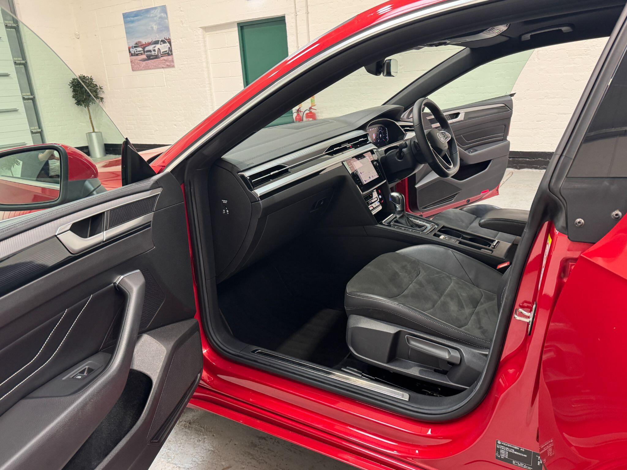 Volkswagen Arteon - Image 35