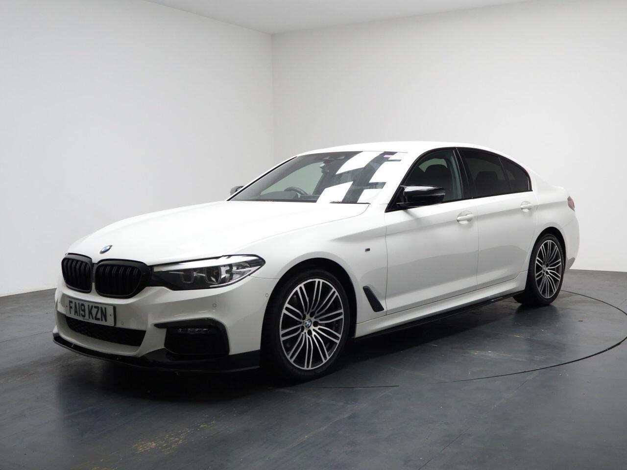 BMW 5 Series - Image 6