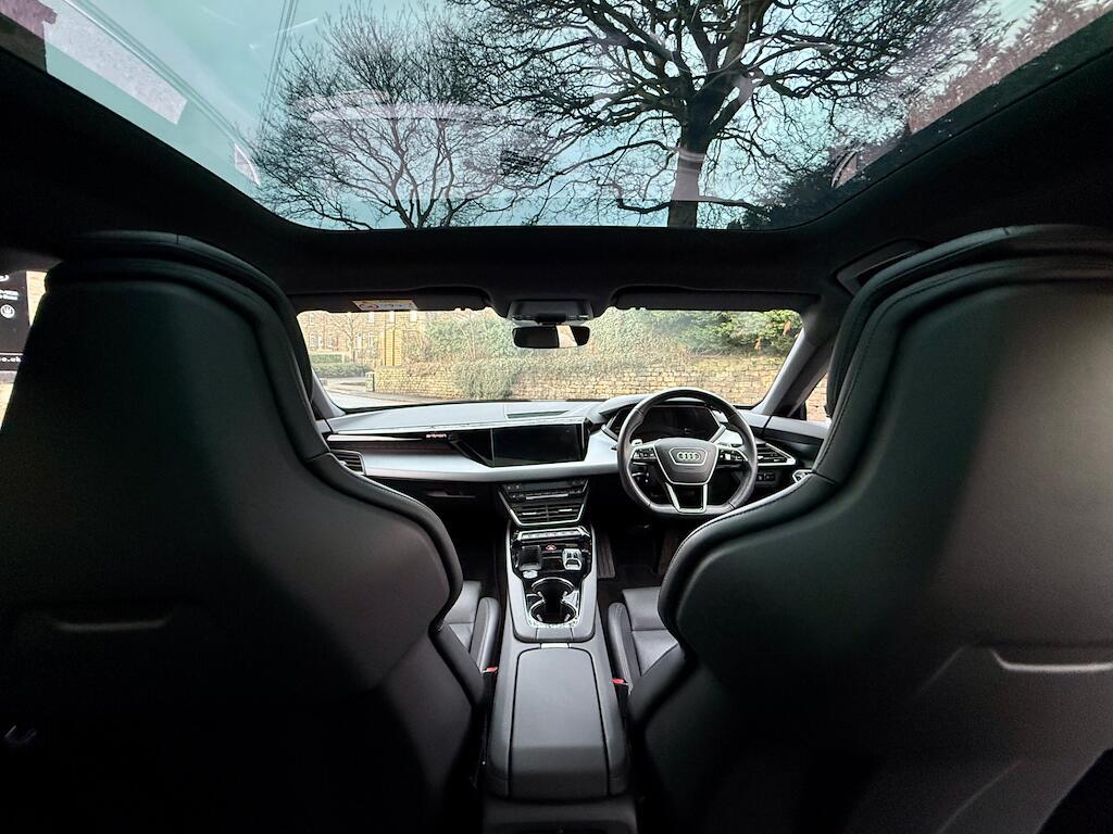 Audi E-Tron GT - Image 21