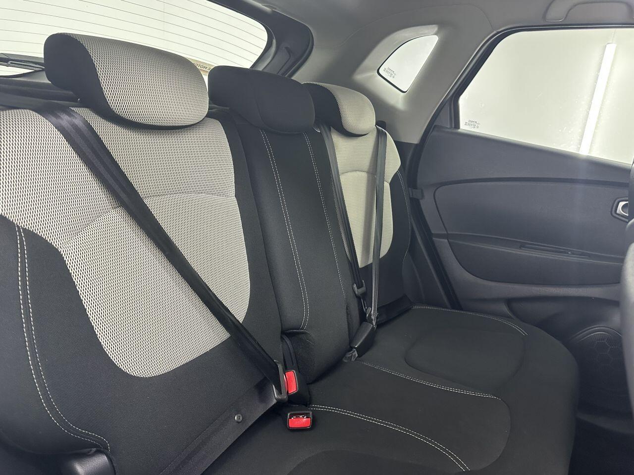 Renault Captur - Image 15
