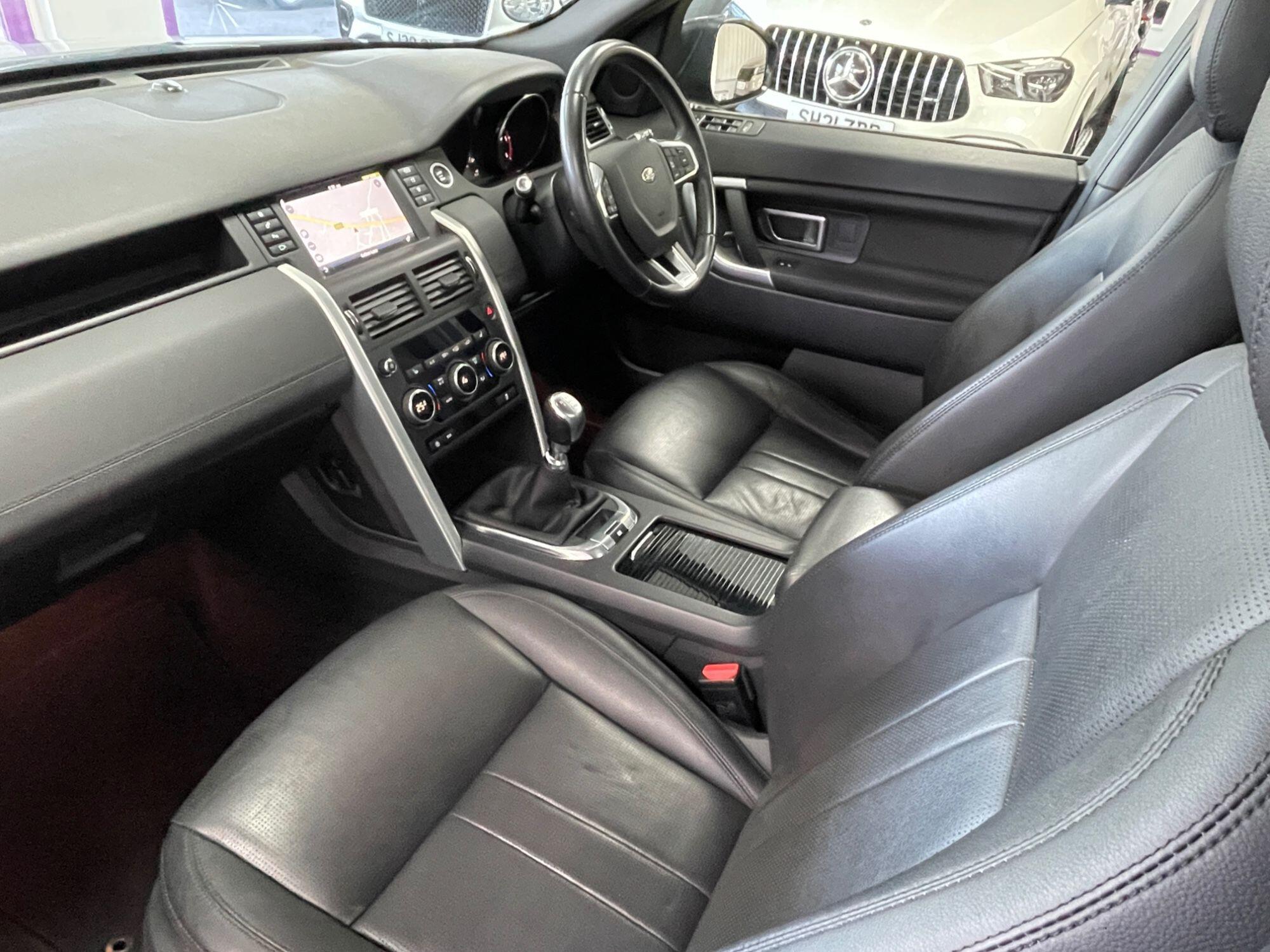 Land Rover DISCOVERY SPORT - Image 33