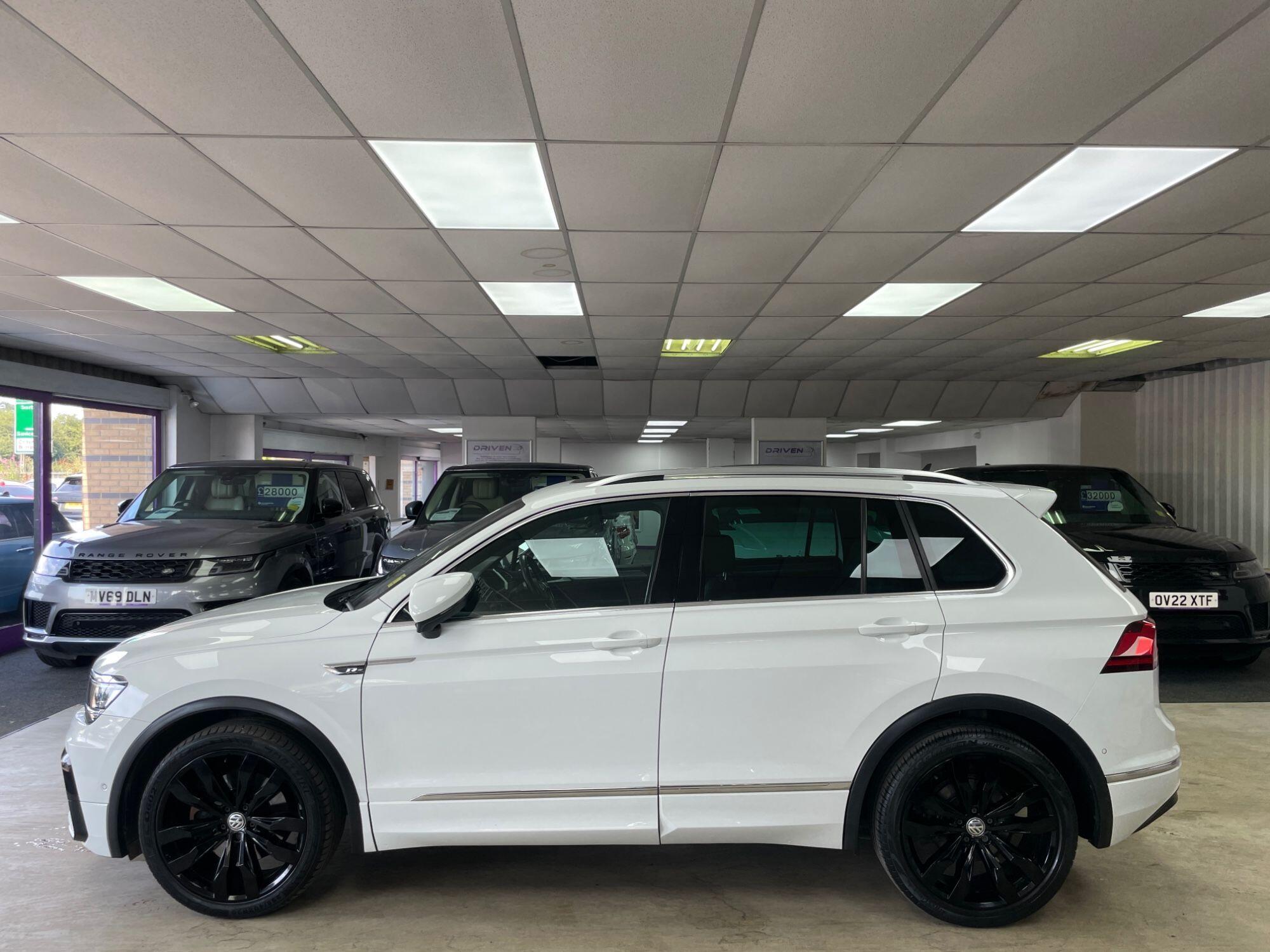 Volkswagen Tiguan - Image 6