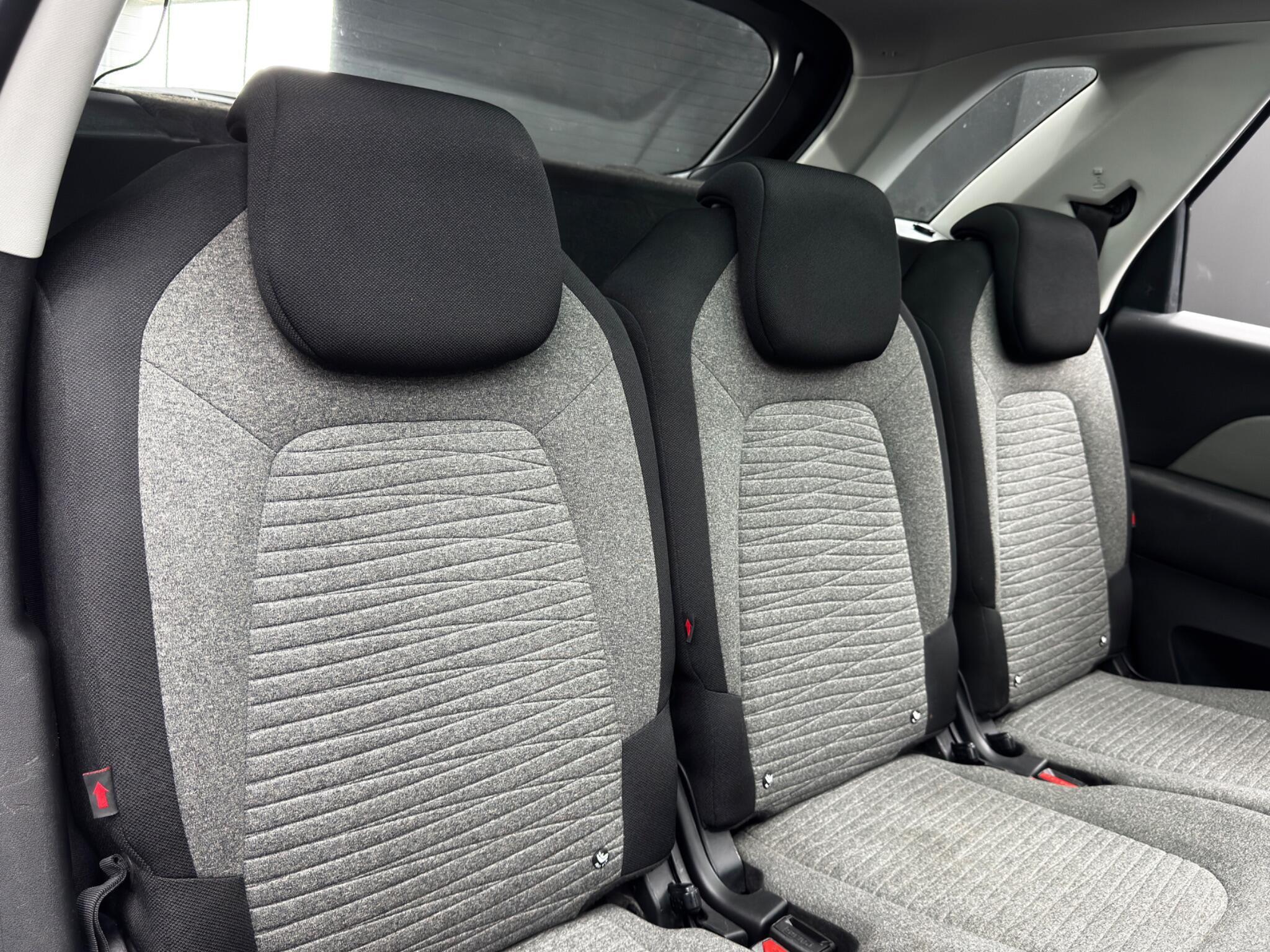 Citroen C4 Picasso - Image 15