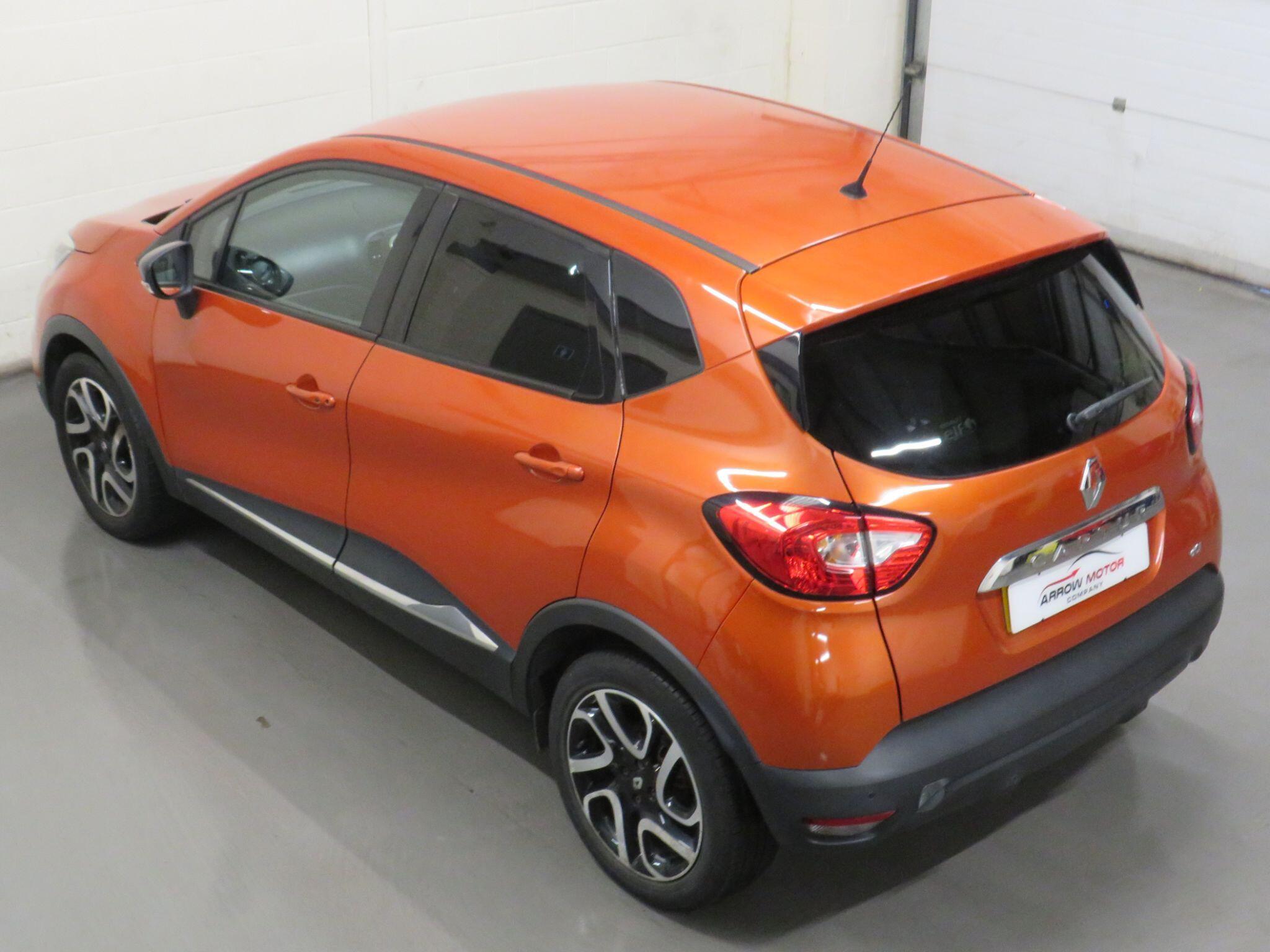 Renault Captur - Image 10