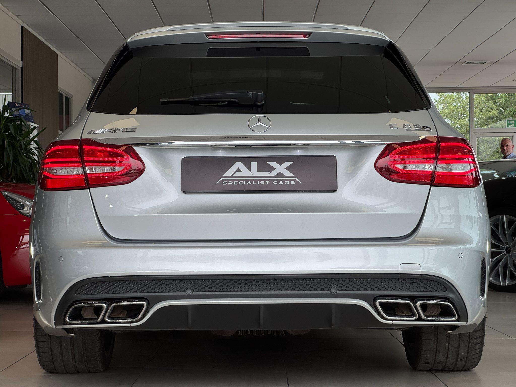 Mercedes C Class - Image 18