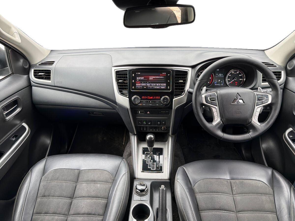 Mitsubishi L200 - Image 18