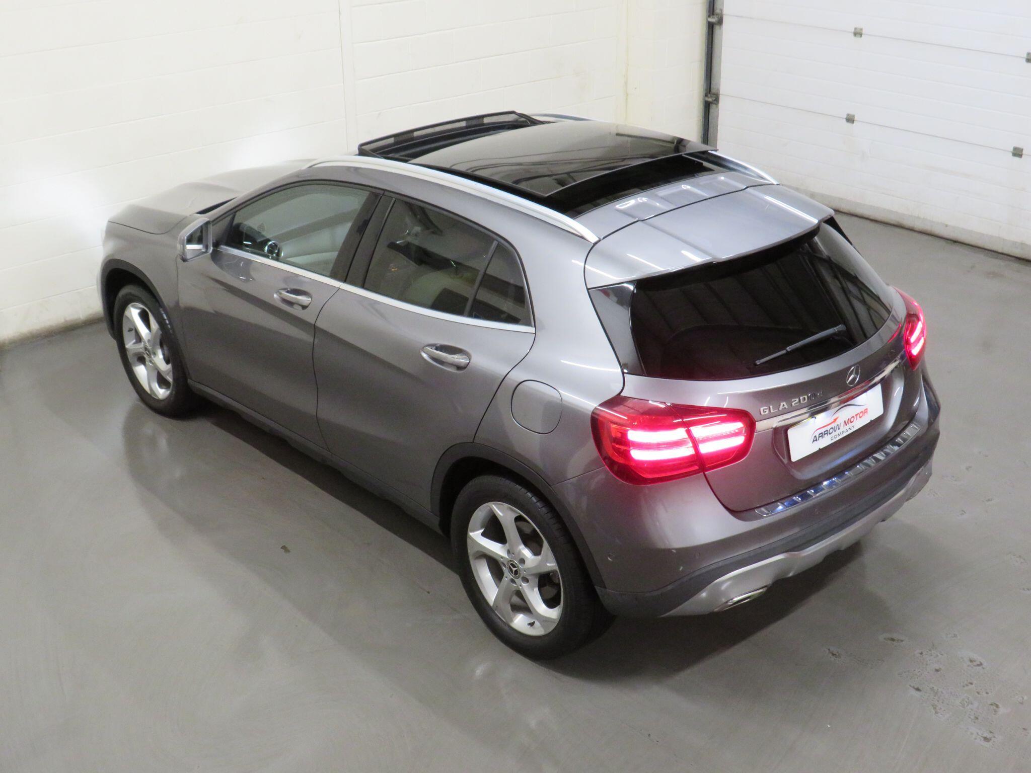 Mercedes GLA - Image 12