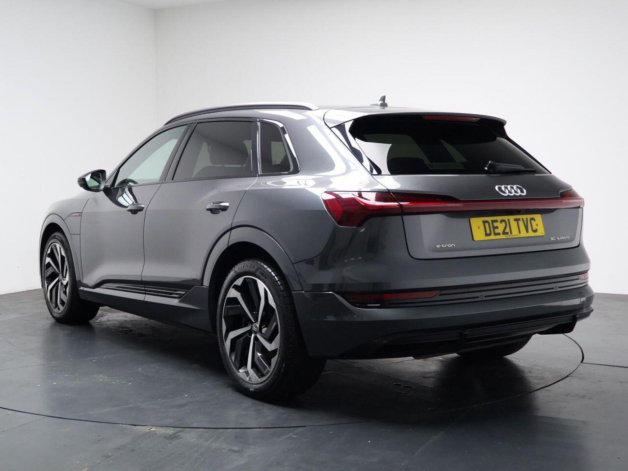 Audi E-Tron - Image 5