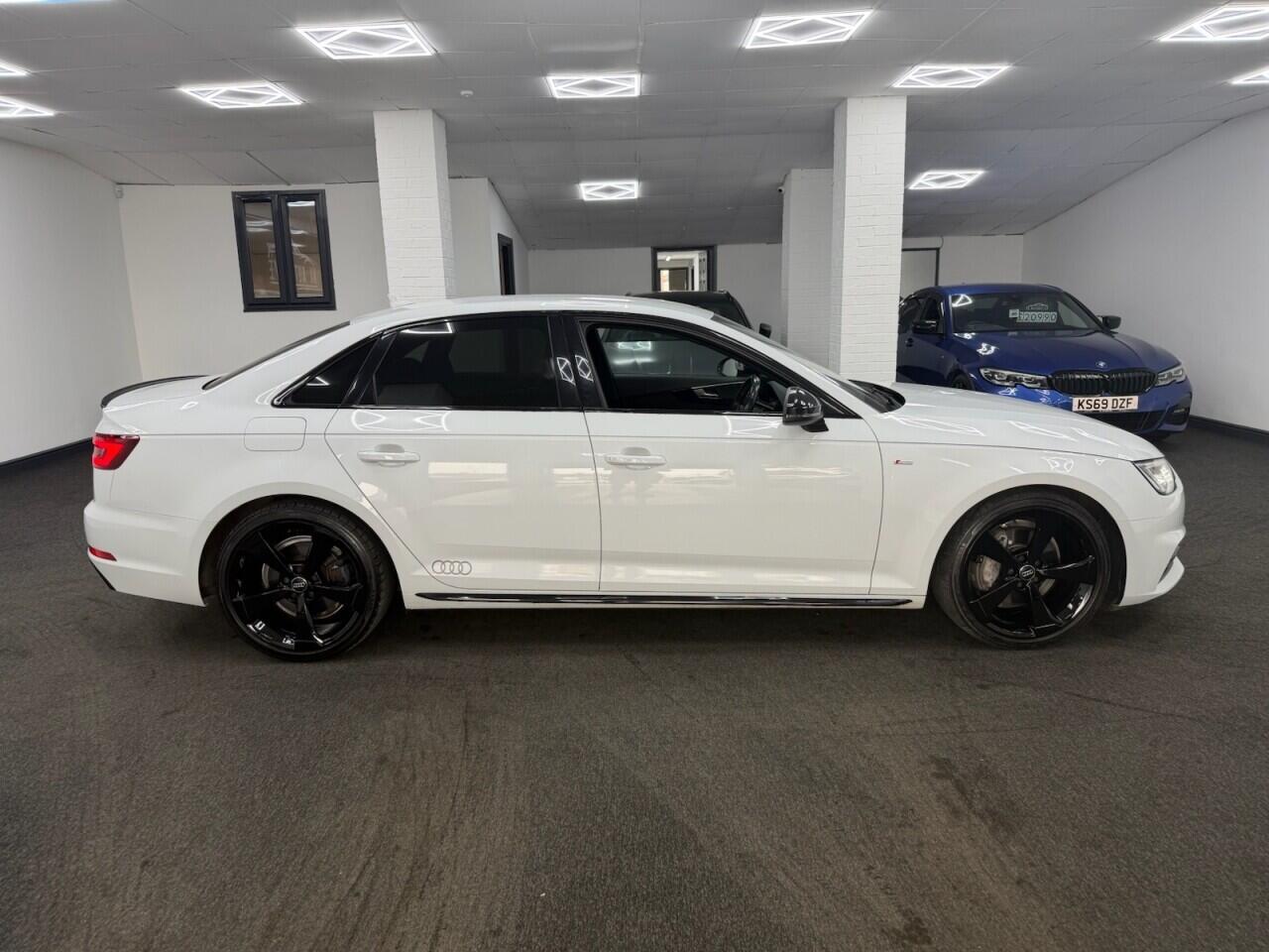 Audi A4 - Image 3