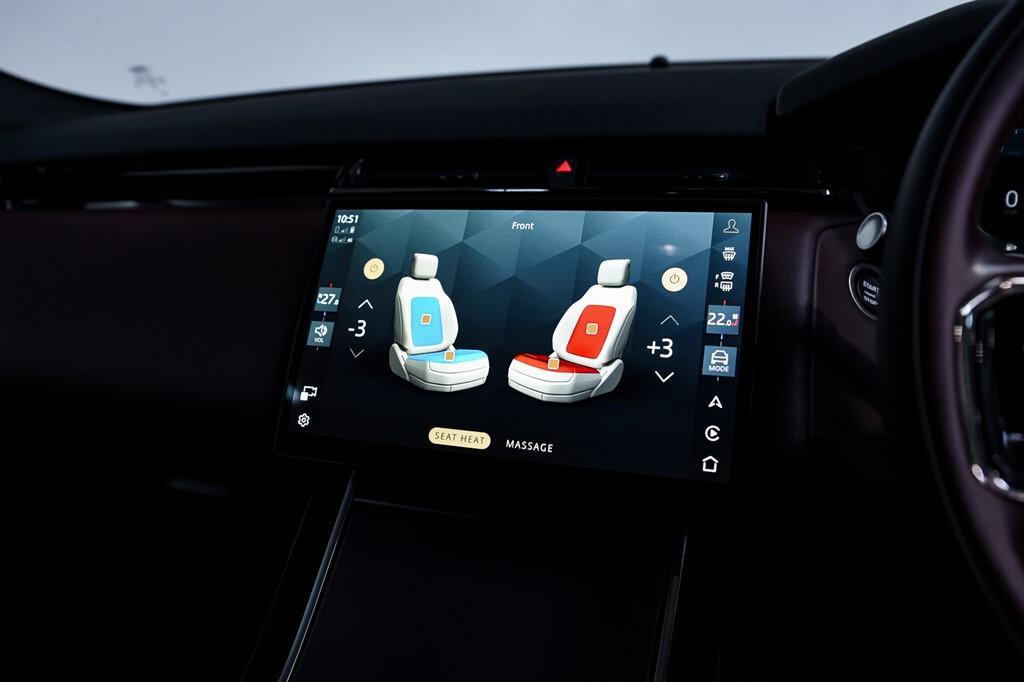 Land Rover Range Rover Velar - Image 26