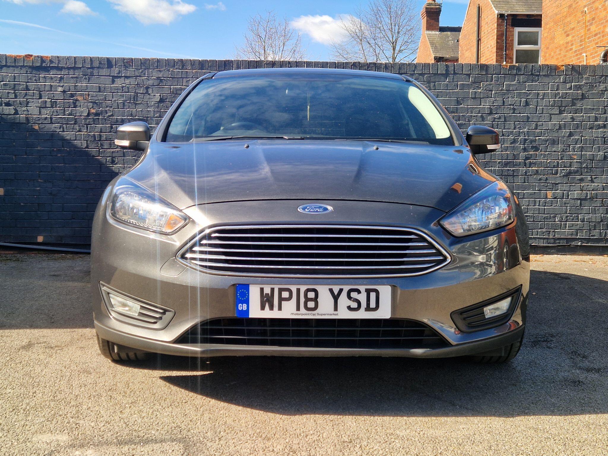 Ford Focus - Image 18