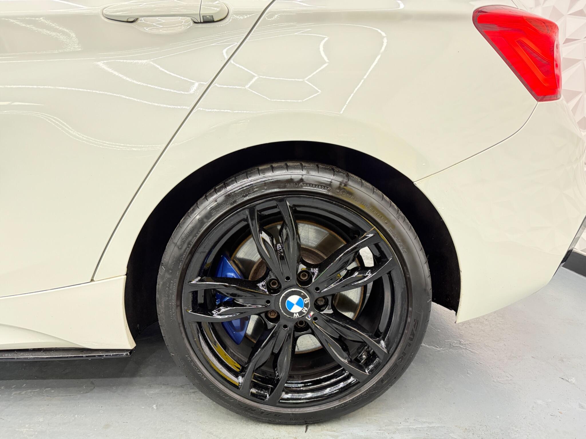BMW 1 Series - Image 8