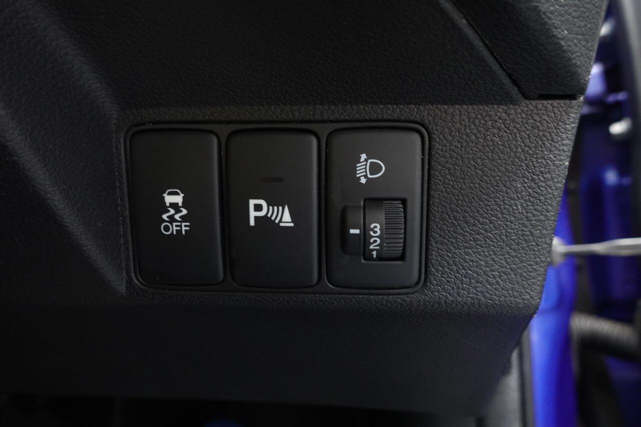 Honda Civic - Image 42