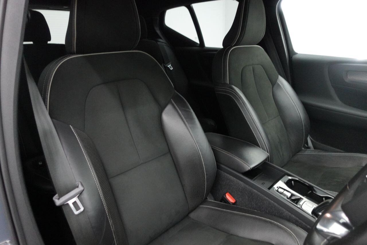 Volvo XC40 - Image 3