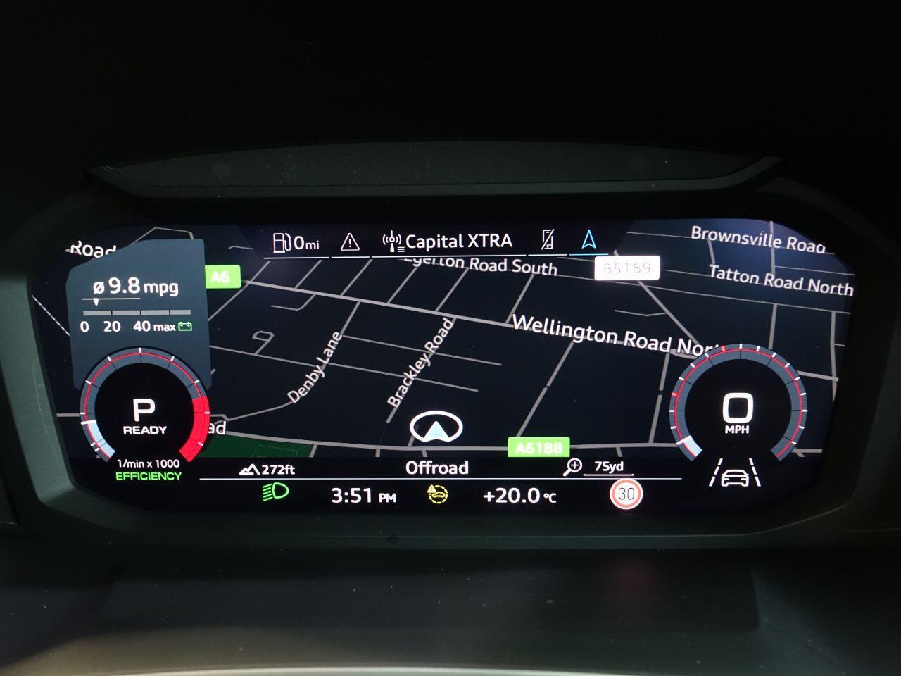 Audi Q3 - Image 3