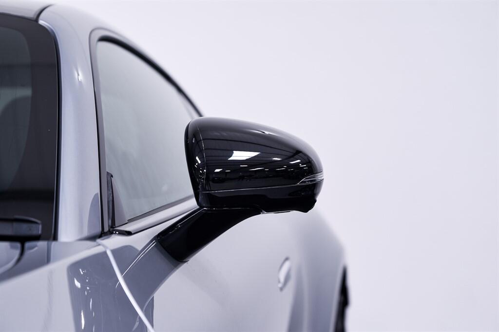 Mercedes AMG GT - Image 11