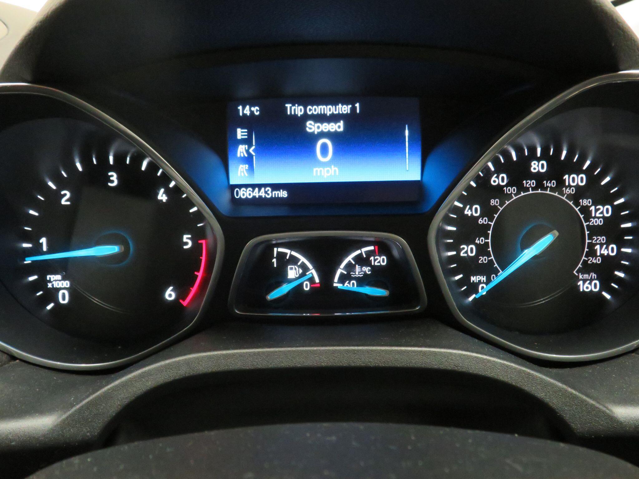 Ford C-MAX - Image 13