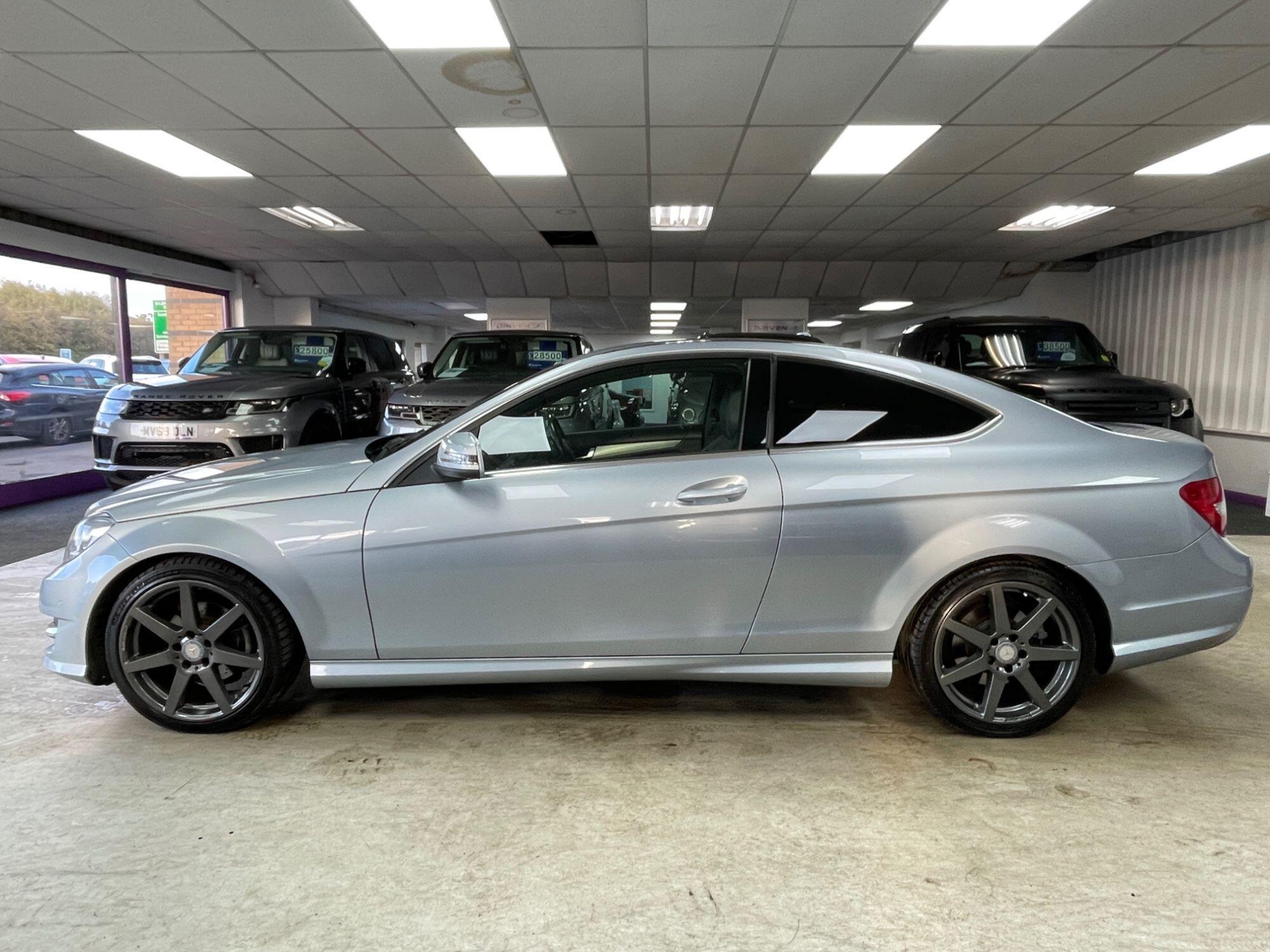 Mercedes-benz C Class - Image 12