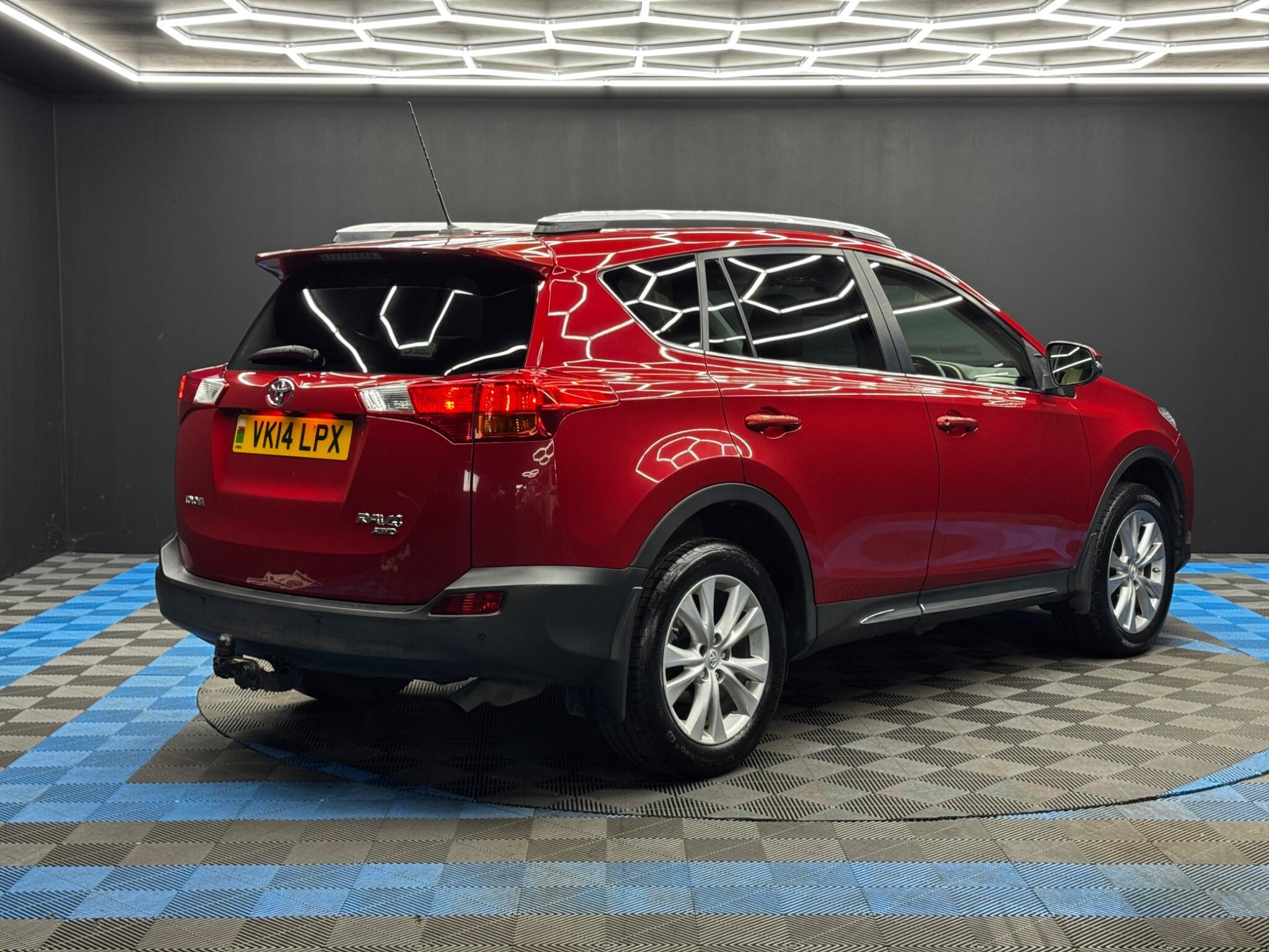 Toyota RAV4 - Image 5