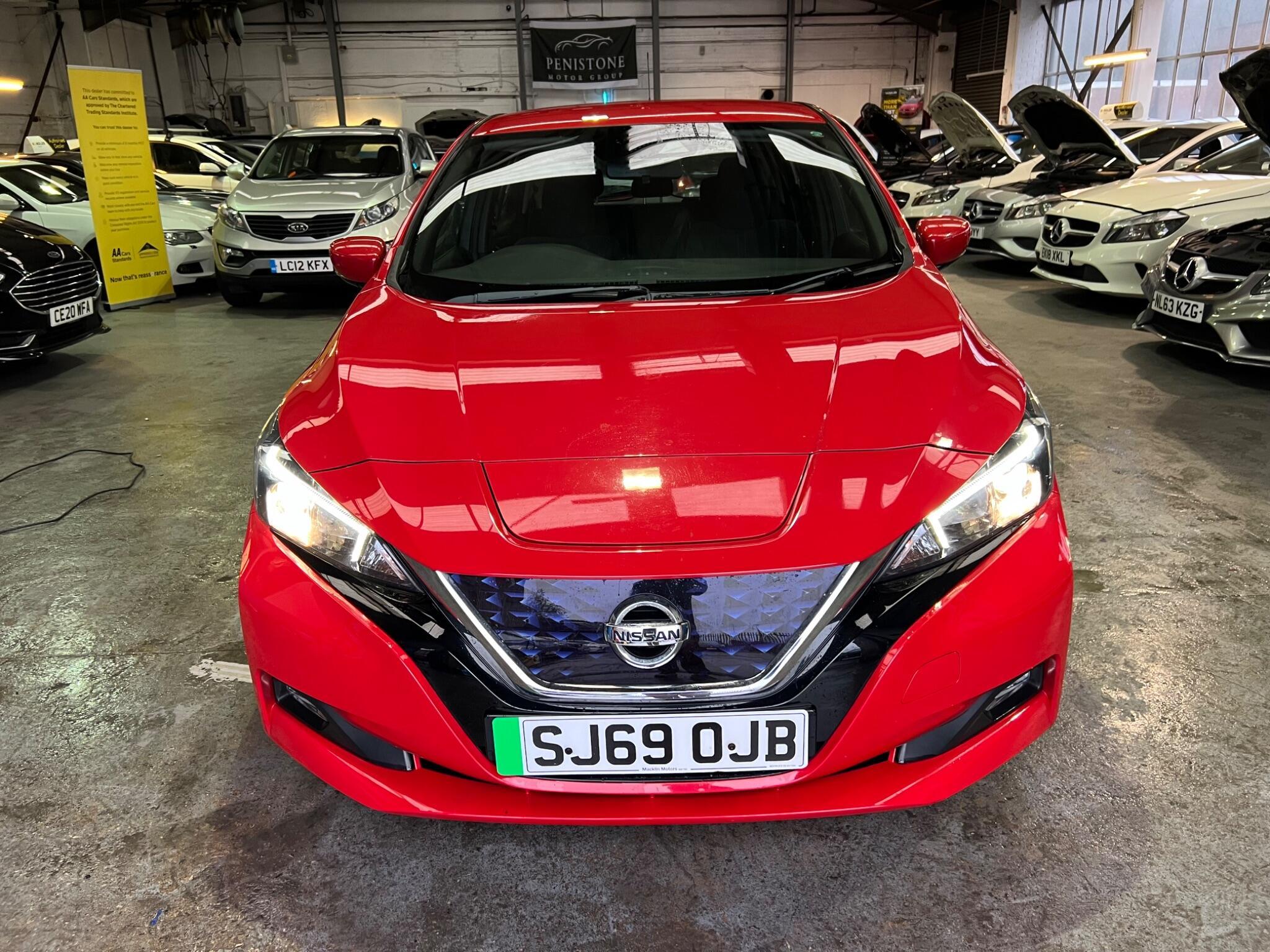 Nissan Leaf - Image 9