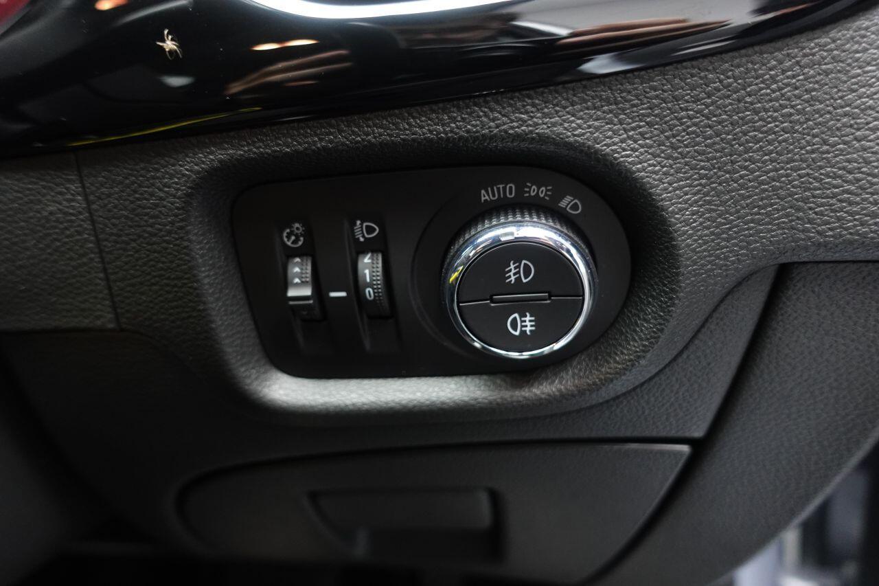 Vauxhall Astra - Image 34