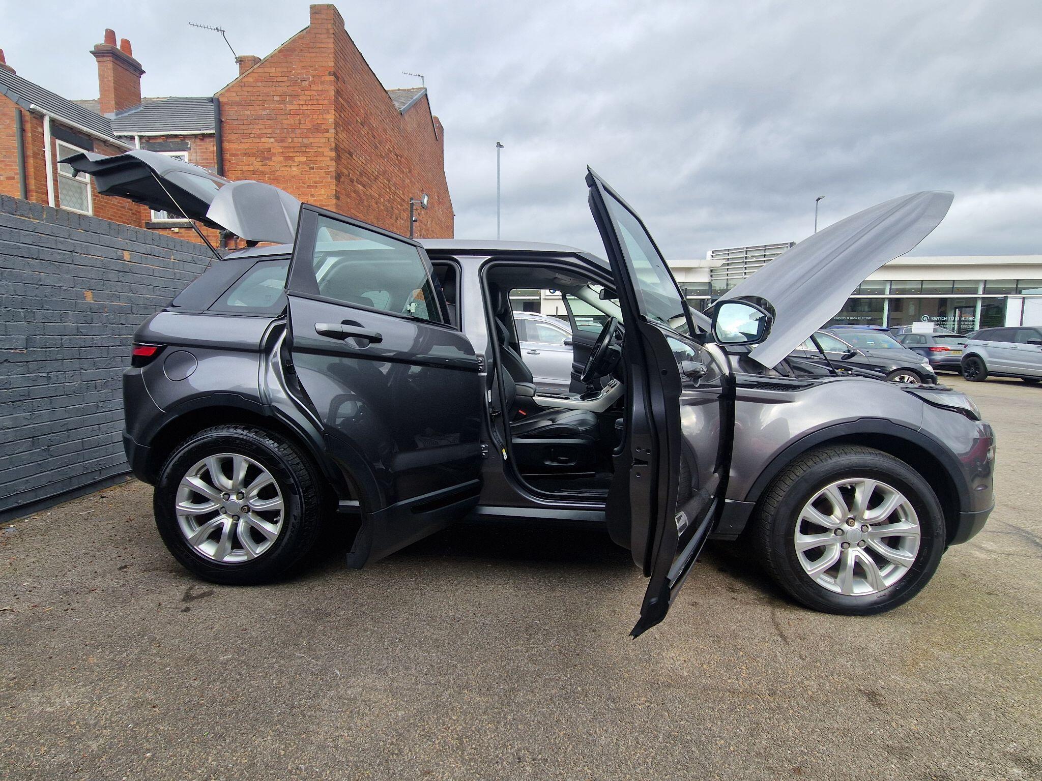 Land Rover Range Rover Evoque - Image 24