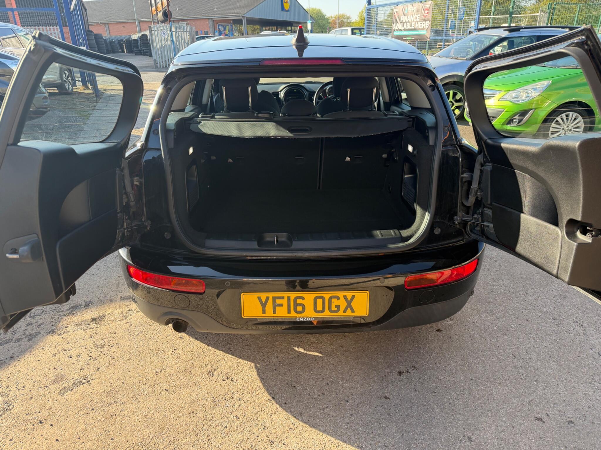 MINI Clubman - Image 17