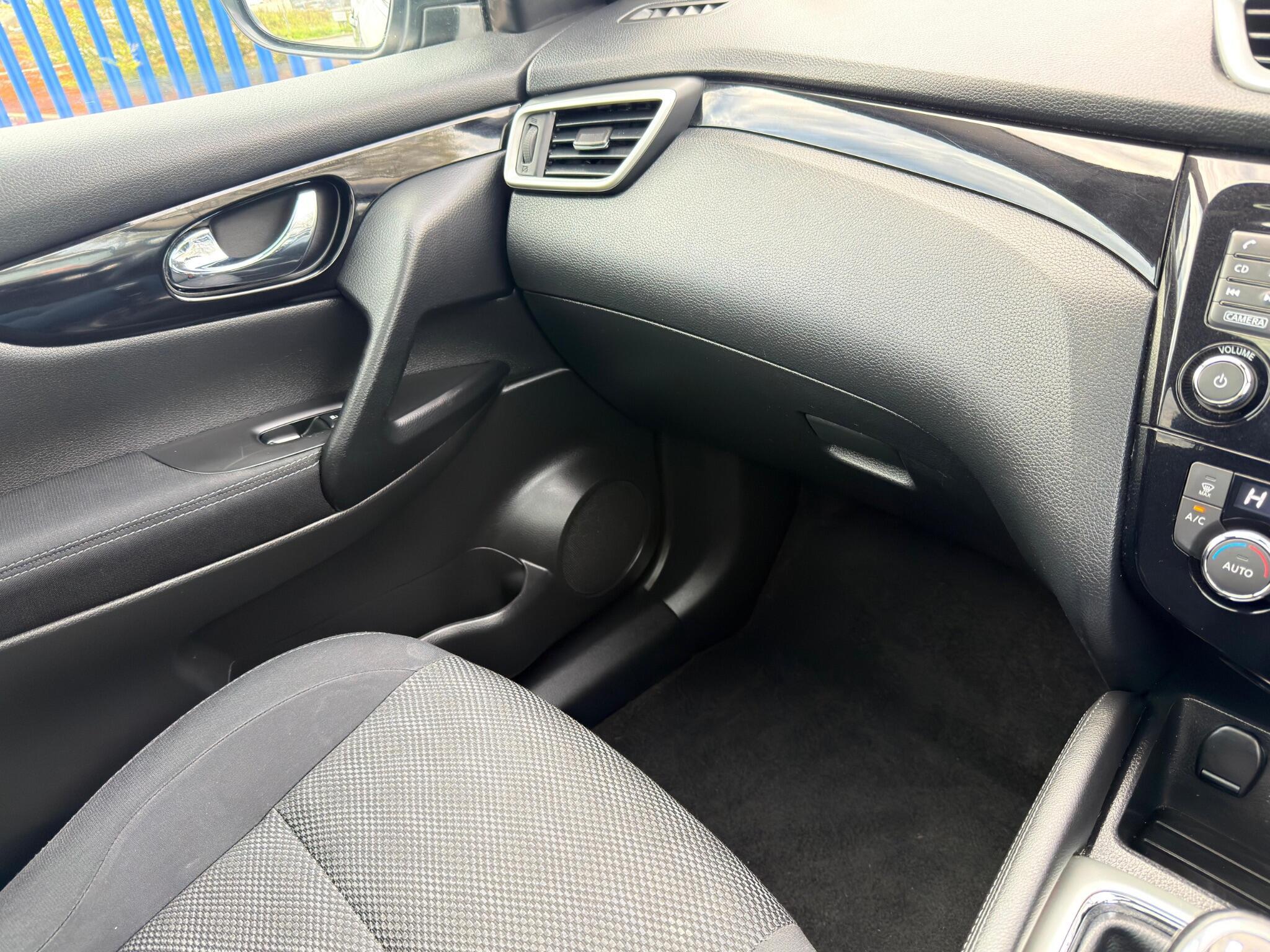 Nissan Qashqai - Image 36