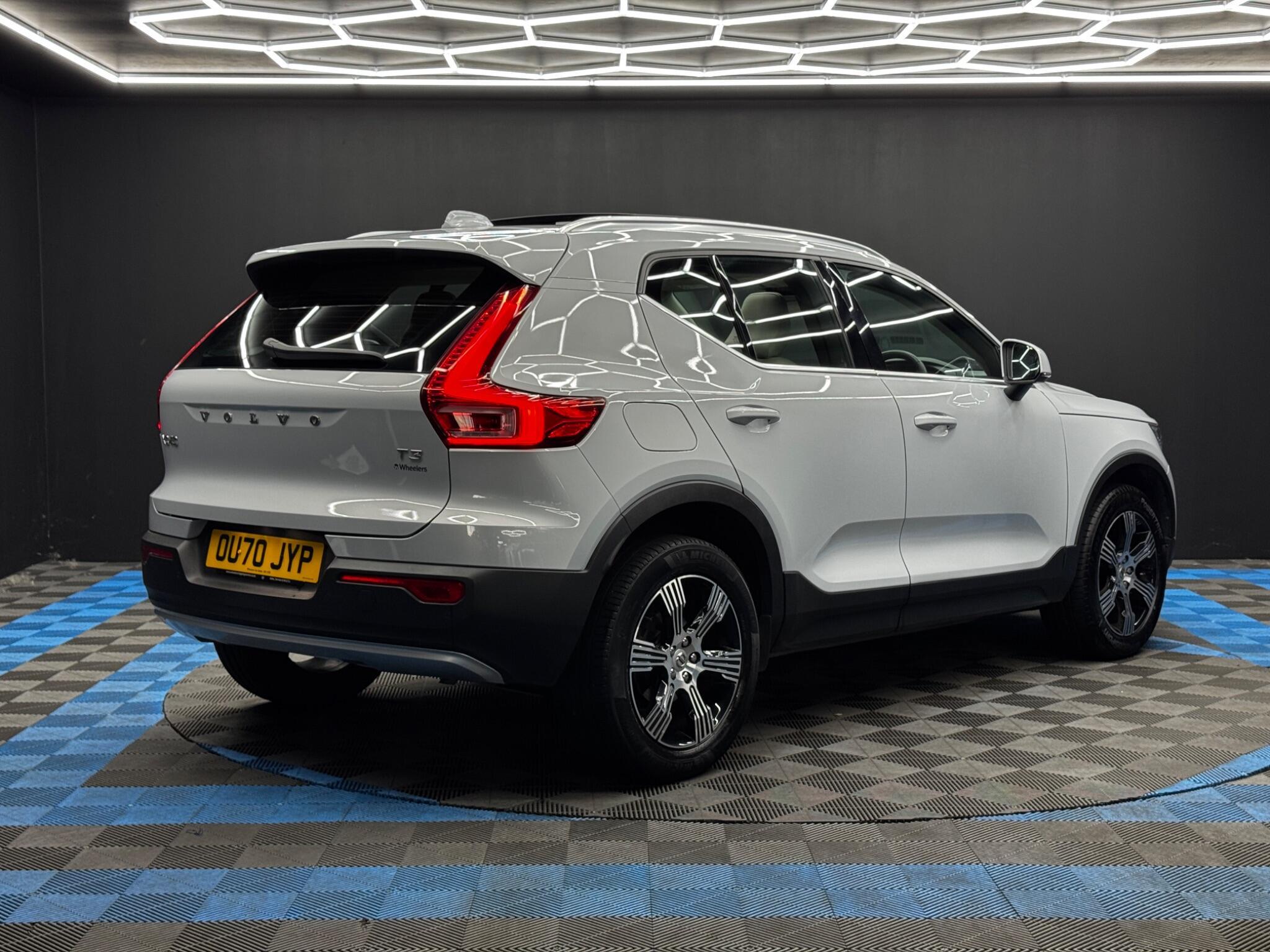 Volvo XC40 - Image 5