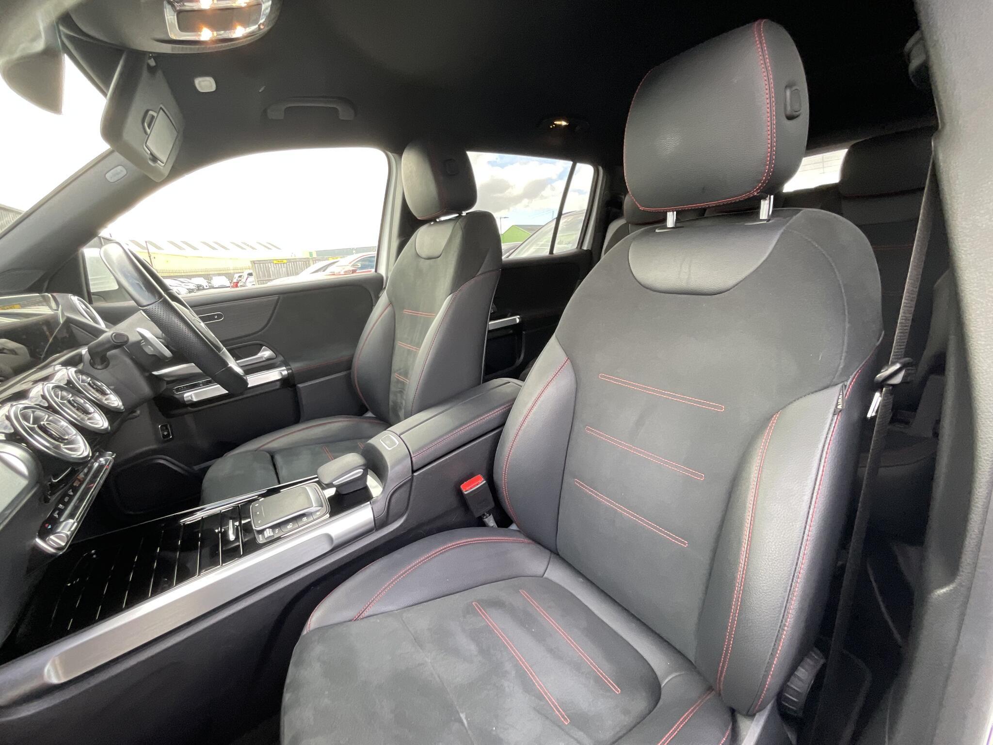 Mercedes Eqb - Image 18