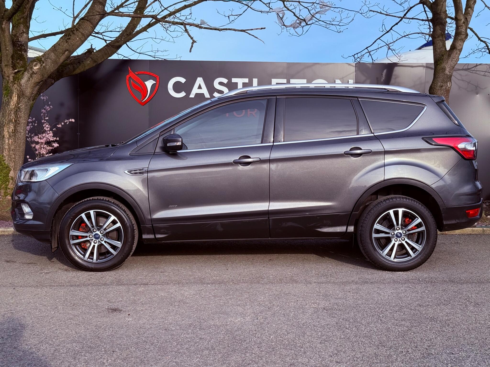 Ford Kuga - Image 10