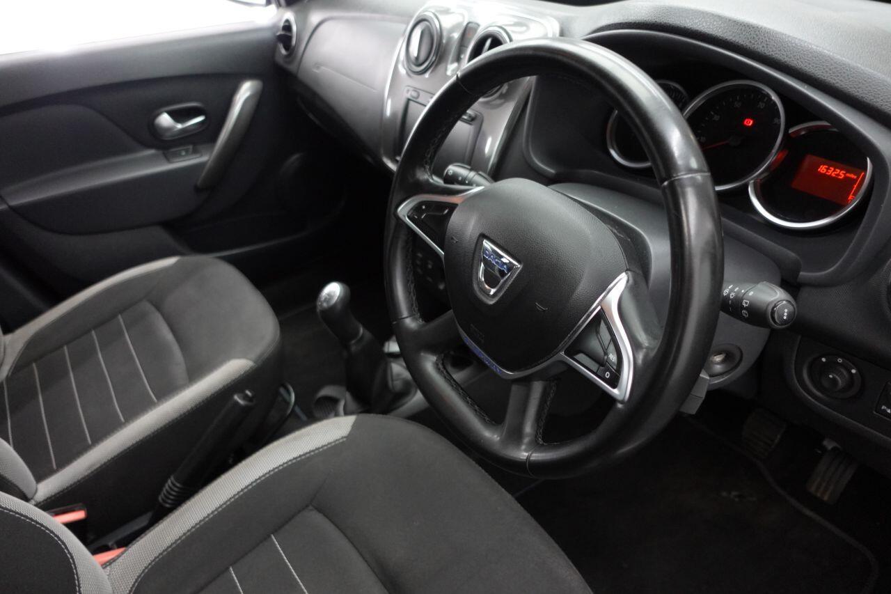 Dacia Sandero Stepway - Image 15