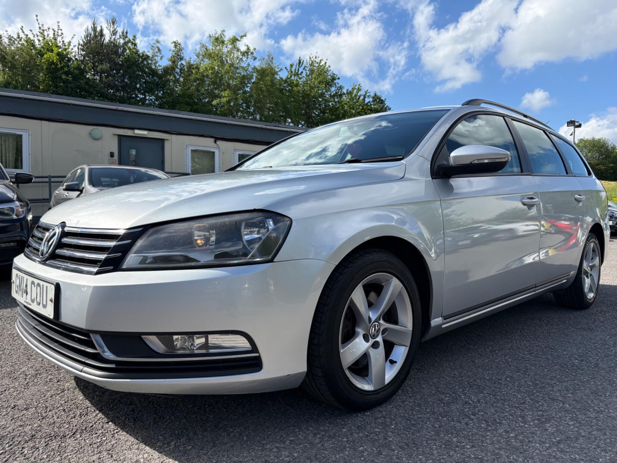 Volkswagen Passat - Image 9