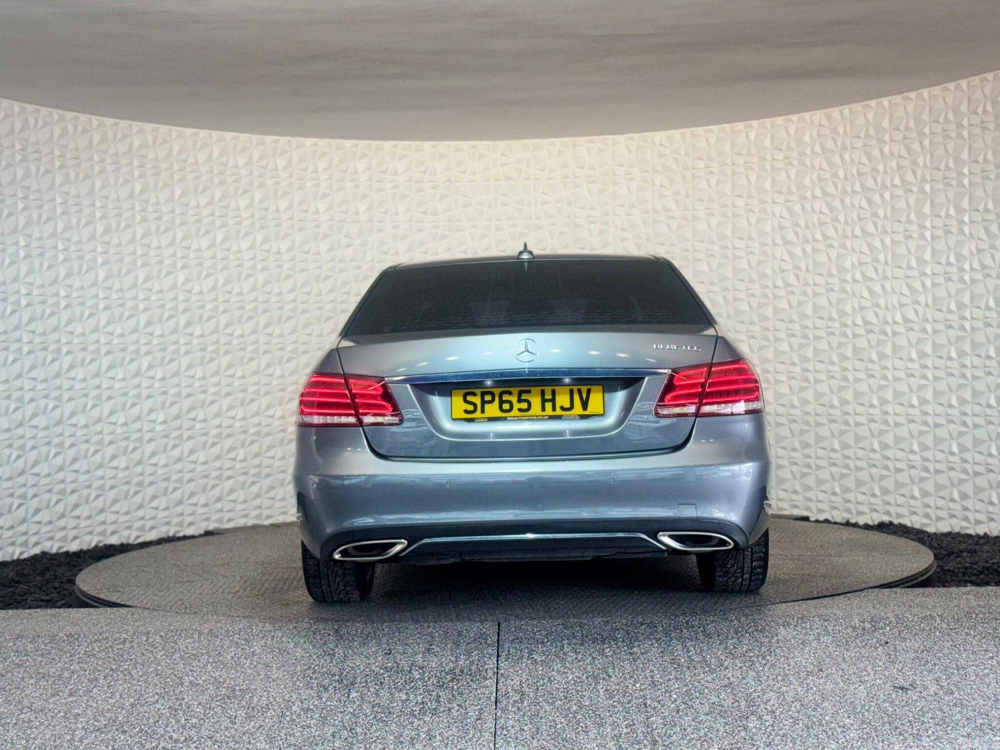 Mercedes E Class - Image 9