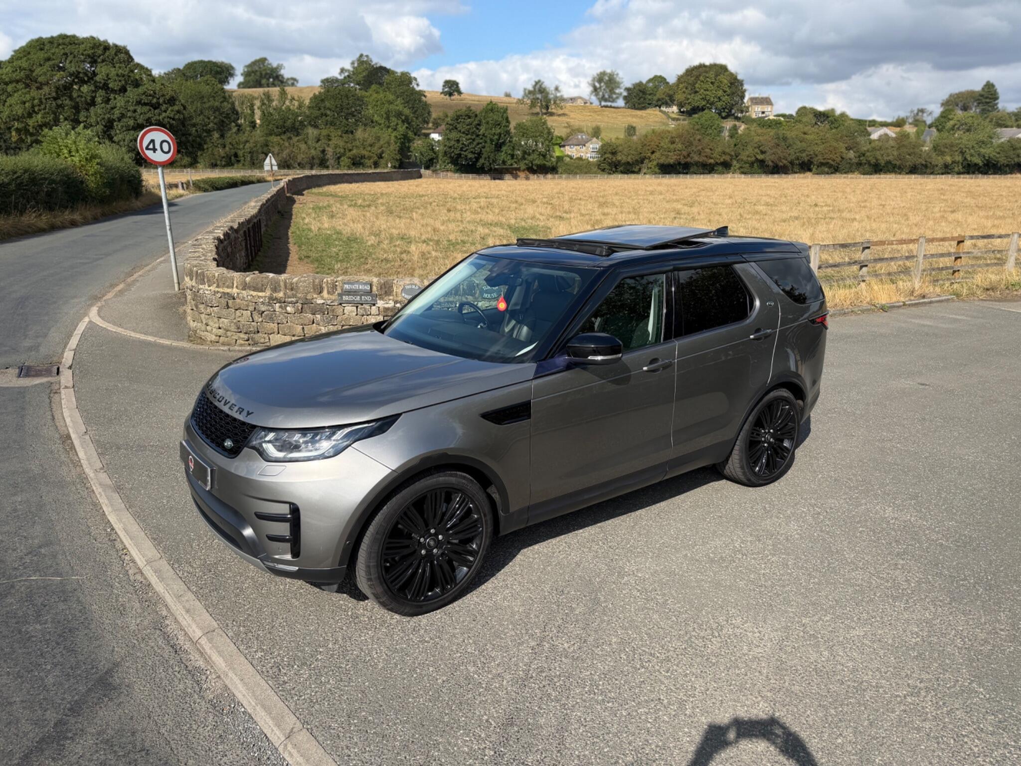 Land Rover Discovery - Image 5