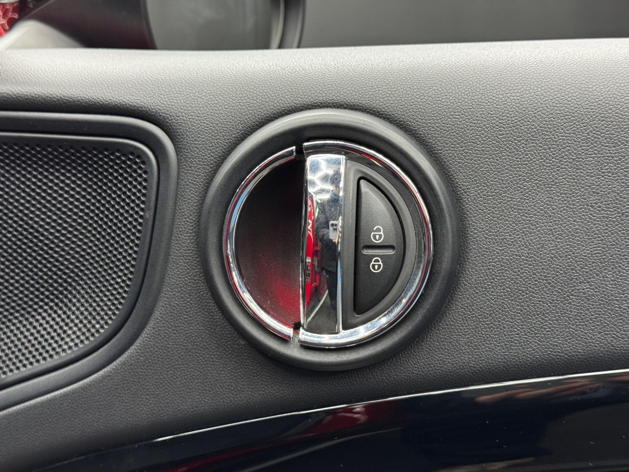 MINI Countryman - Image 42