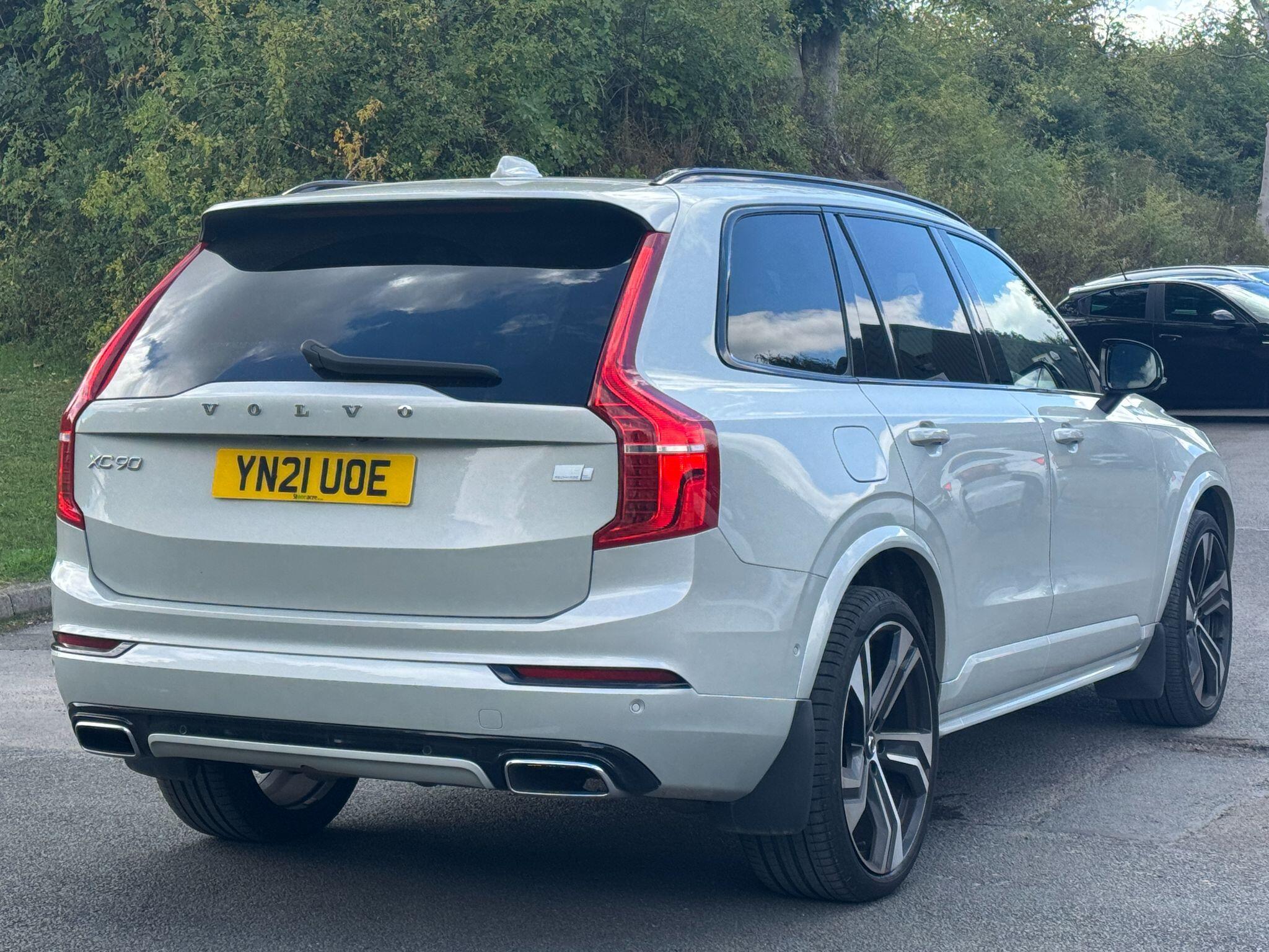 Volvo XC90 - Image 9