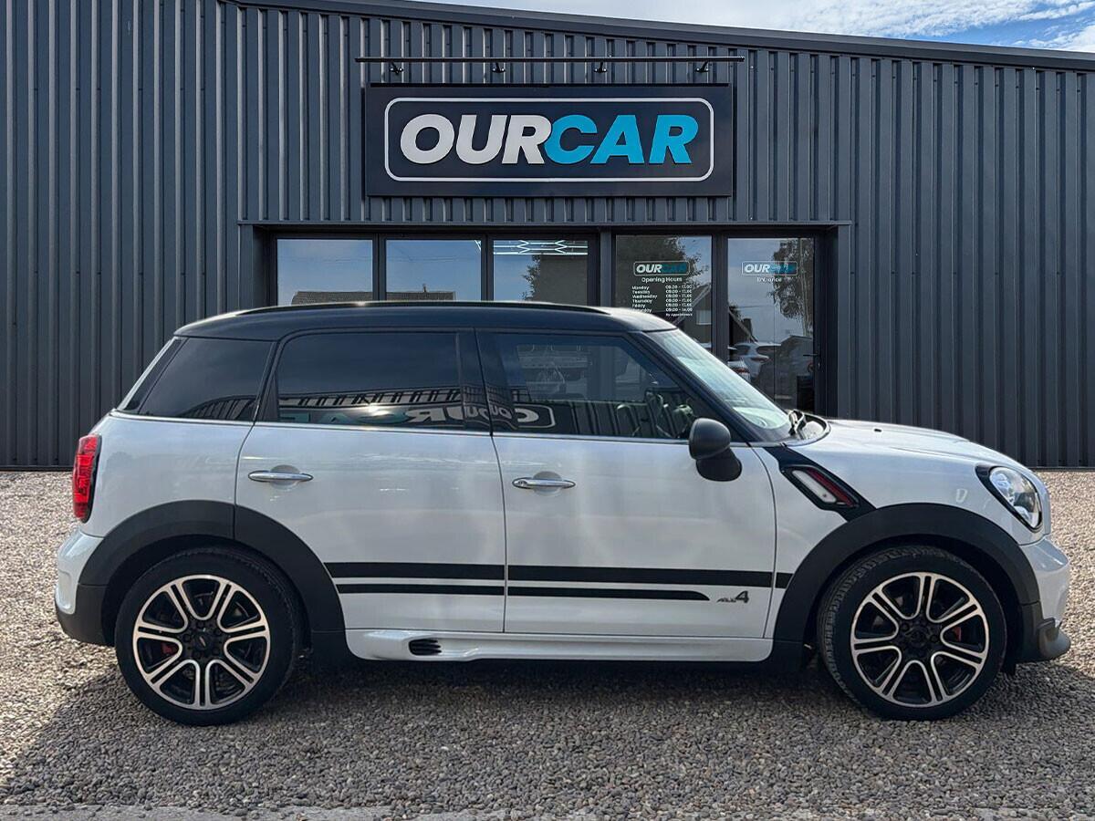 MINI Countryman - Image 2