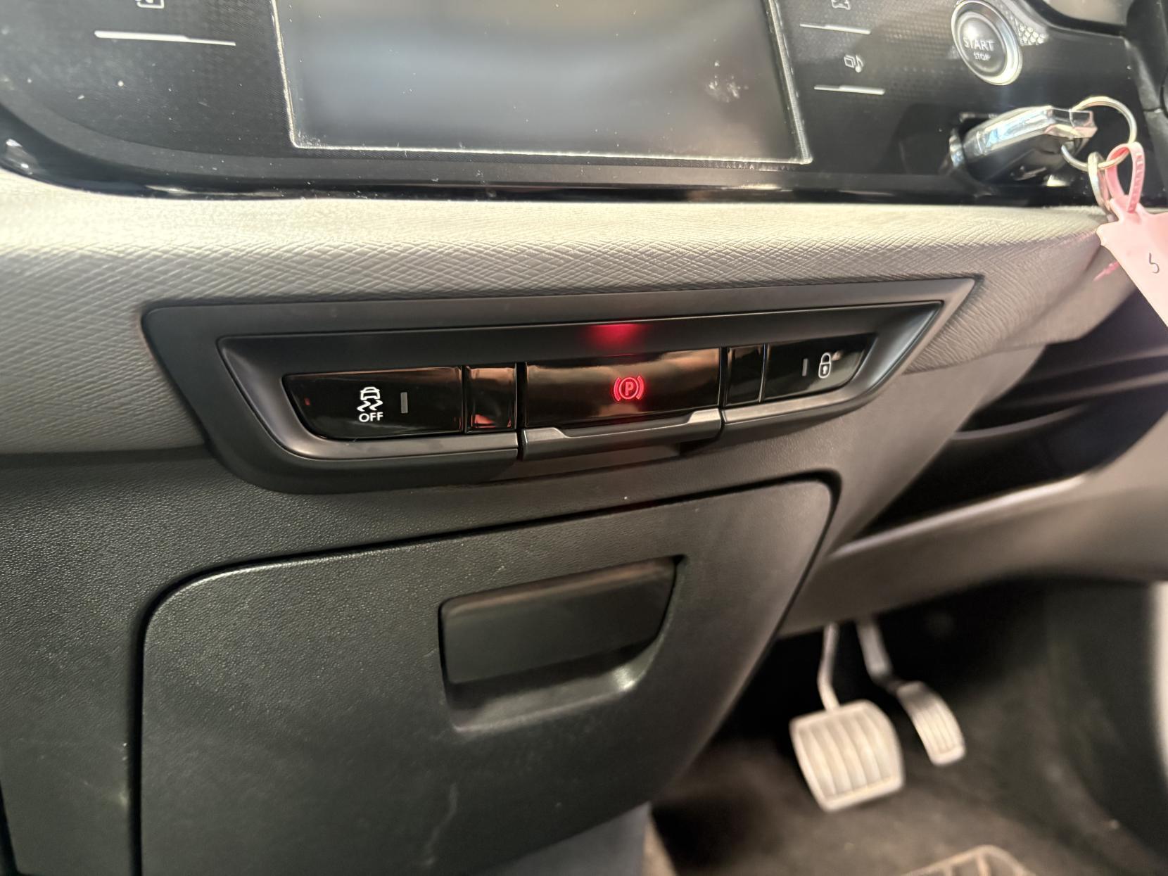 Citroen C4 Picasso - Image 15