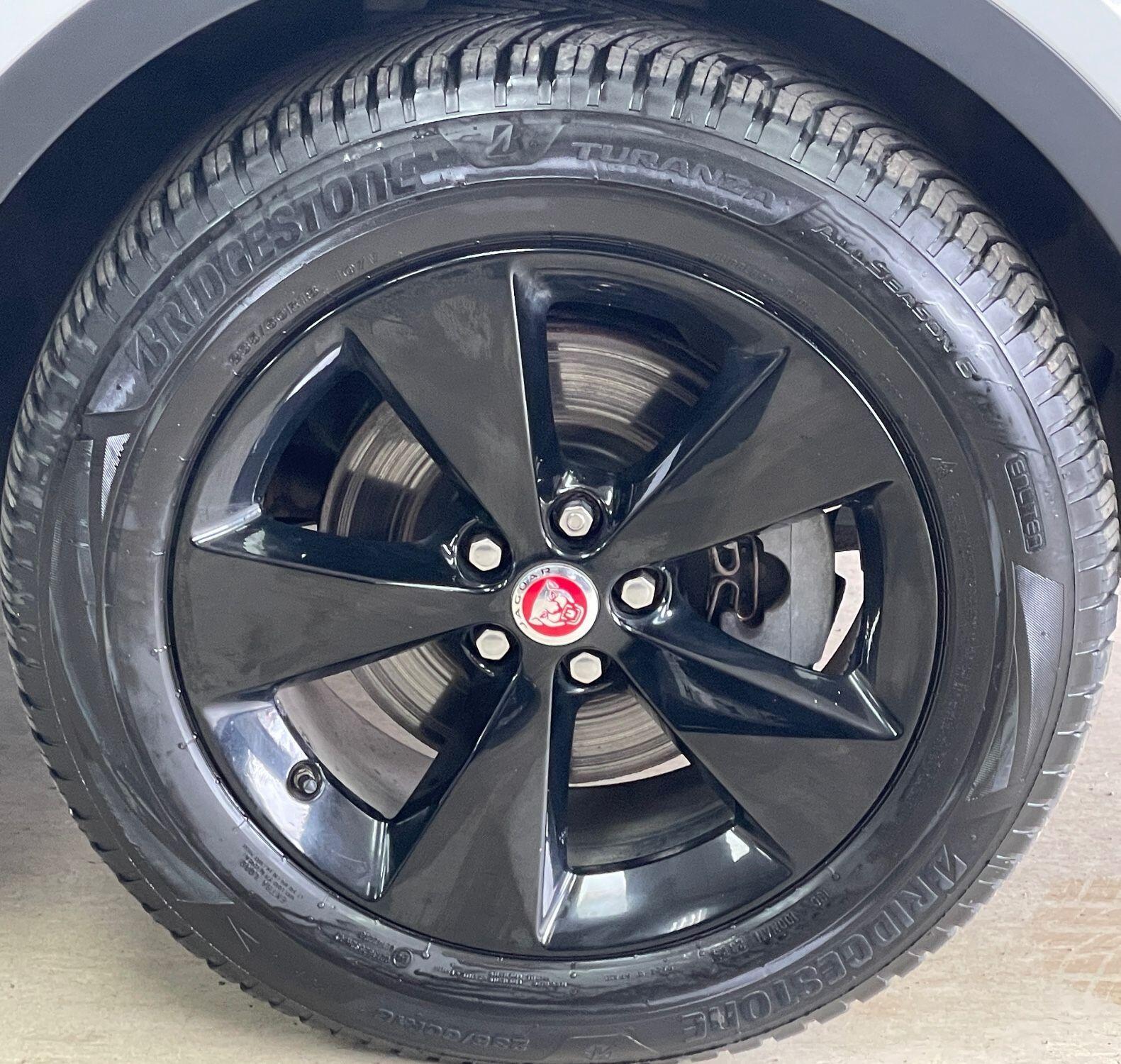 Jaguar E-Pace - Image 15