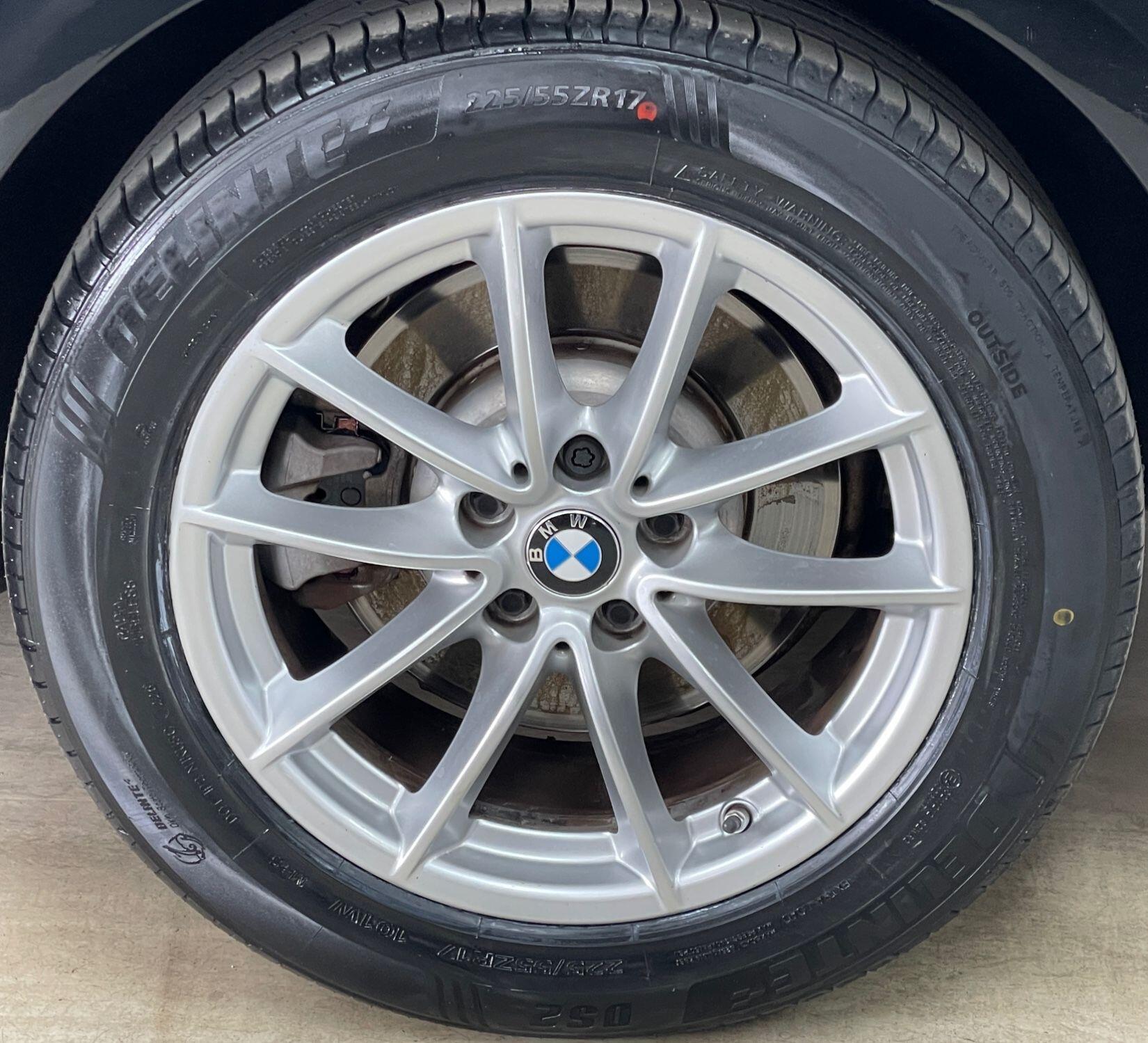 BMW 5 Series - Image 16