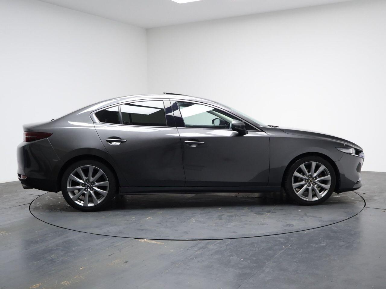 Mazda MAZDA3 - Image 16