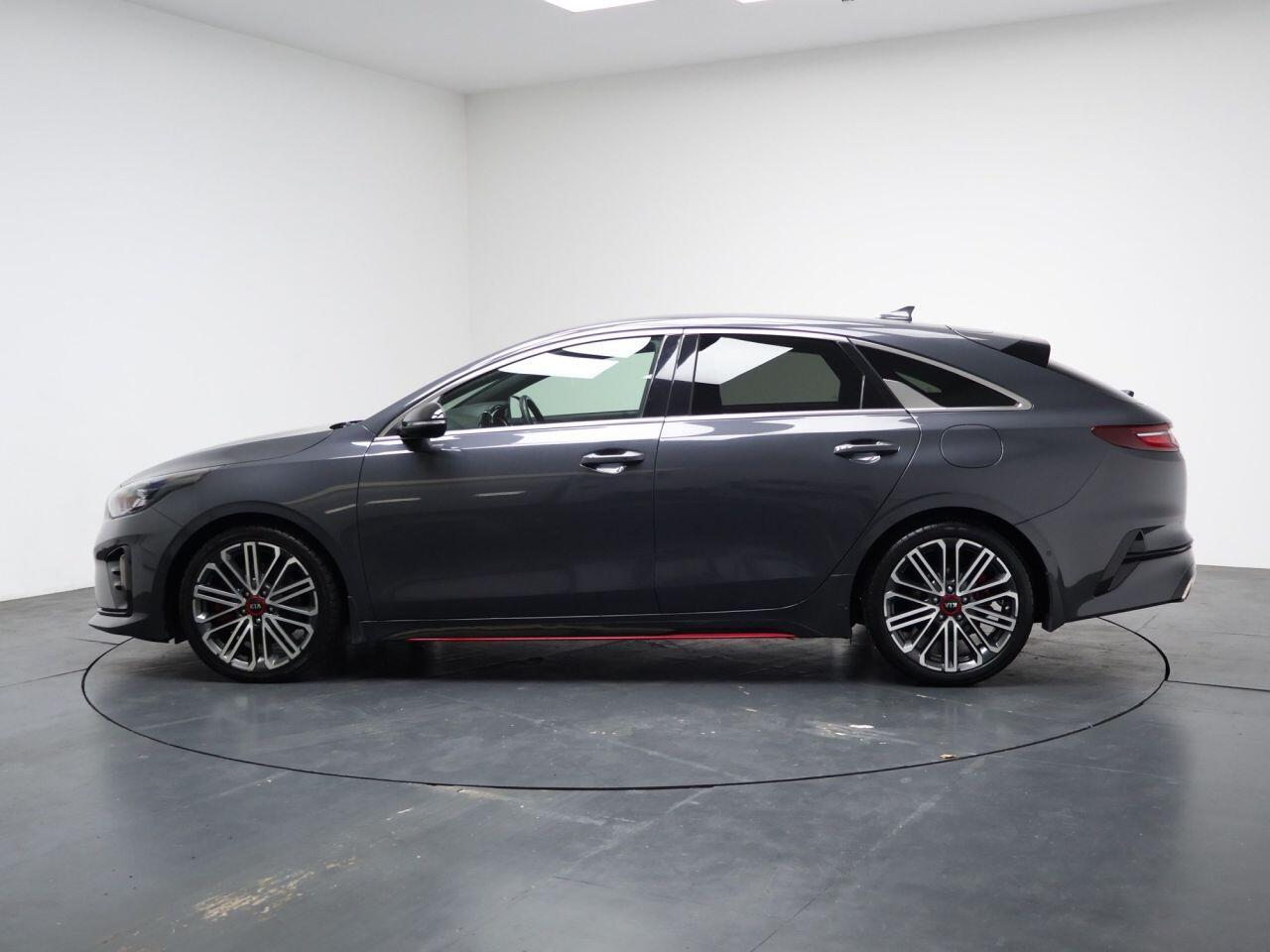 Kia ProCeed - Image 7