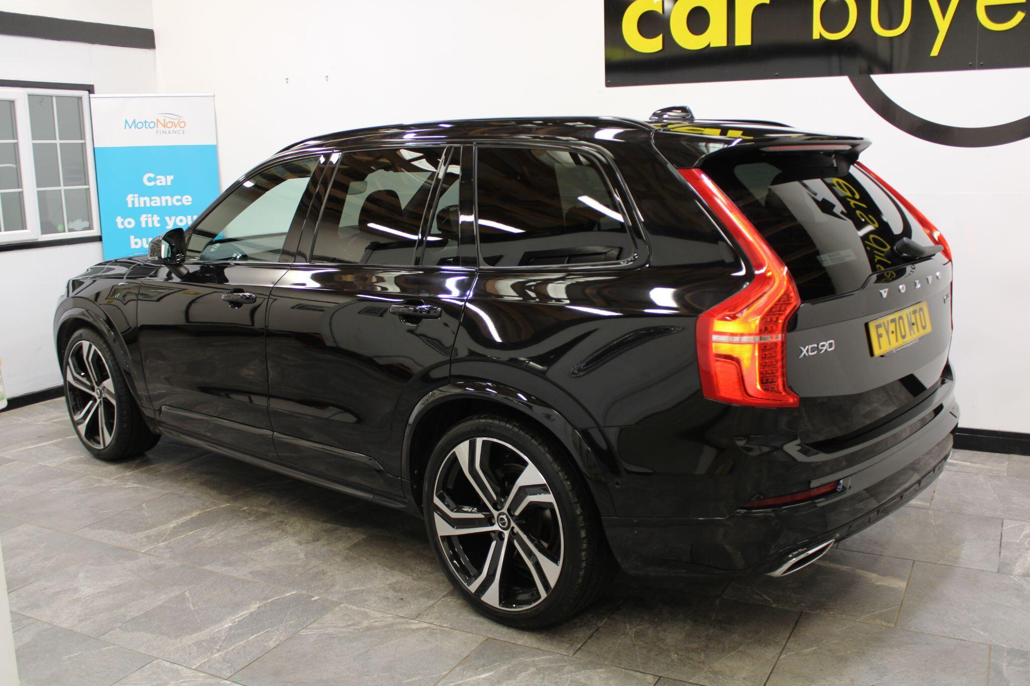 Volvo XC90 - Image 20